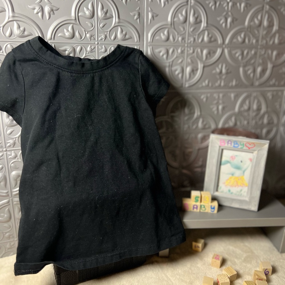 Solid black top
